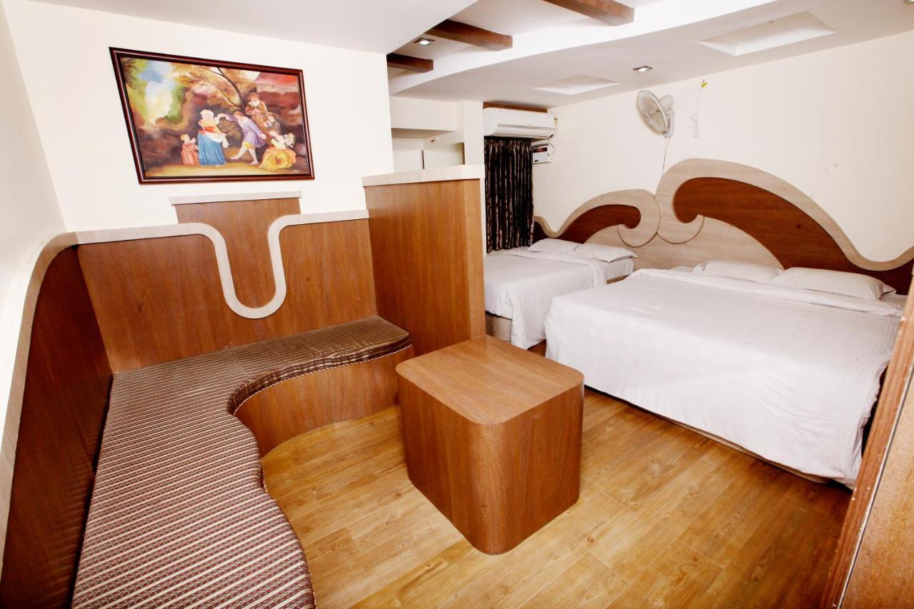 Hotel Vasantham Коимбатур Экстерьер фото