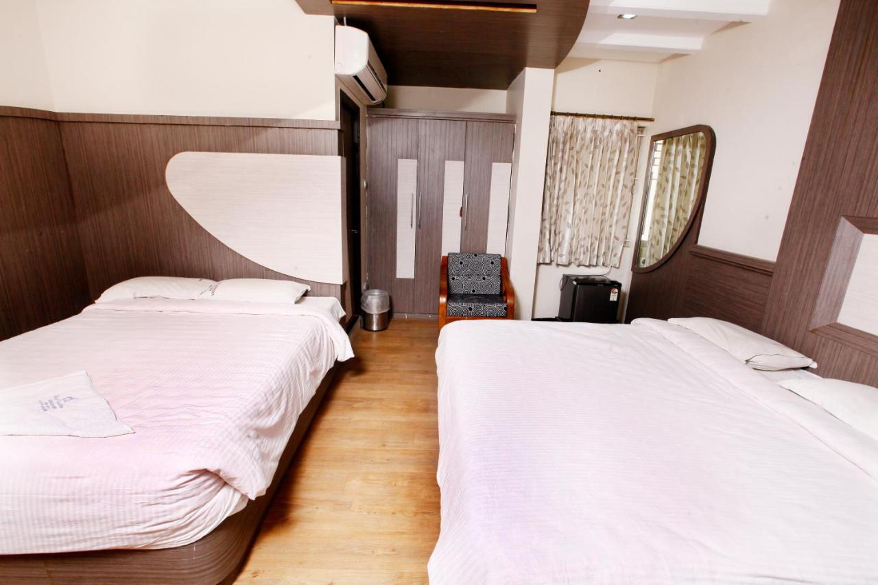 Hotel Vasantham Коимбатур Экстерьер фото